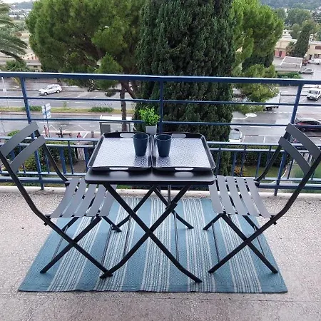Kennedy Parking Wifi Terrasse شقة *